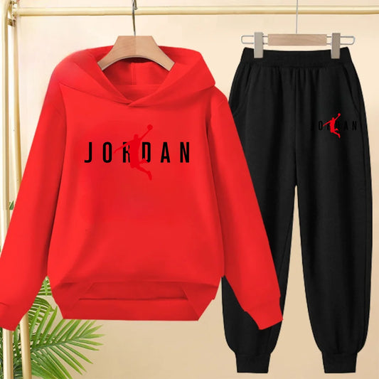 The Children's Sportswear, Including a Hooded Sweatshirt and Long Pants,is Suitable for Children Aged 3 To13 to Engage in Sports