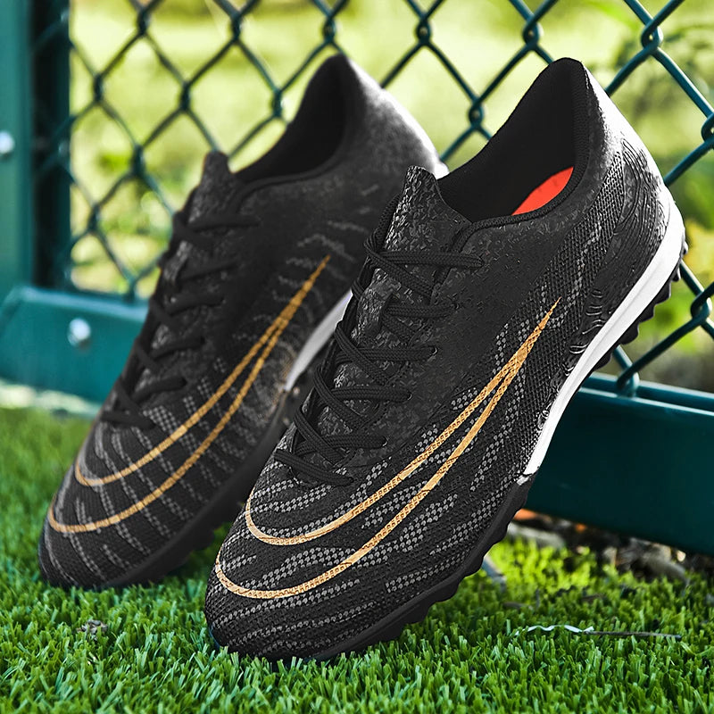 New Soccer Shoes Outdoor Professional Unisex Football Boots Non-slip Training Sport Futsal Match Sport Sneakers