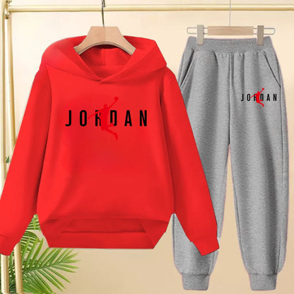 The Children's Sportswear, Including a Hooded Sweatshirt and Long Pants,is Suitable for Children Aged 3 To13 to Engage in Sports