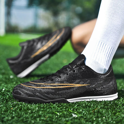 New Soccer Shoes Outdoor Professional Unisex Football Boots Non-slip Training Sport Futsal Match Sport Sneakers